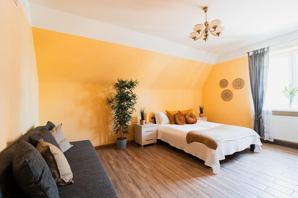 Market Square - Street Rynek 24 -2 Rooms Wroclaw Exterior photo